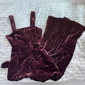 Forever 21 Brown Velvet Romper 🤎